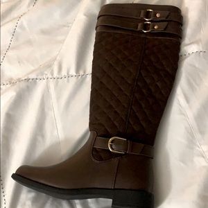 Gorgeous Chocolate Brown rider boots!!